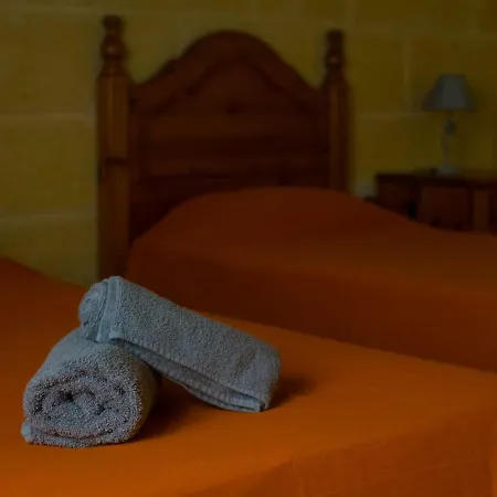 Teresa Townhouse بيت ضيافة Qala